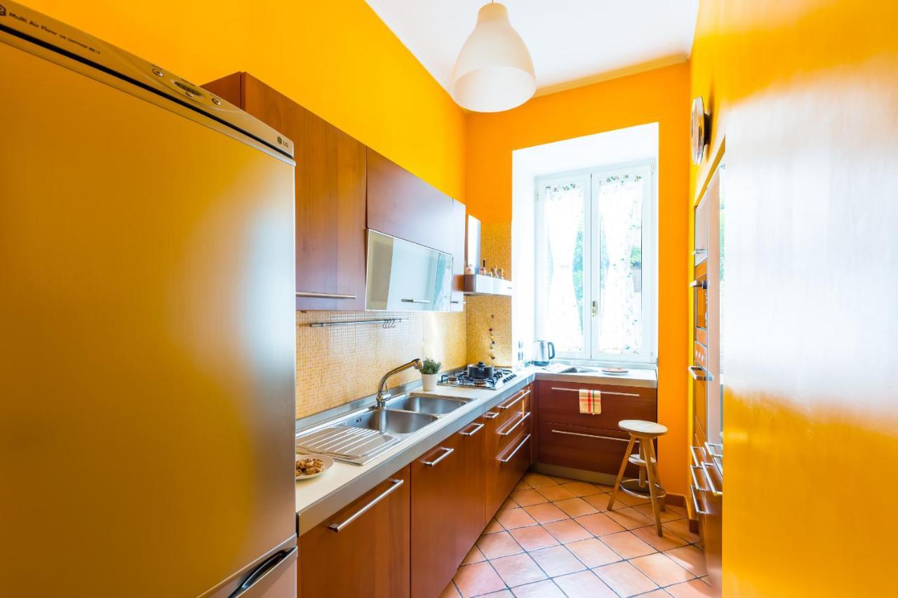 Appartamento A Montesanto By Wonderful Italy Neapel Exterior foto