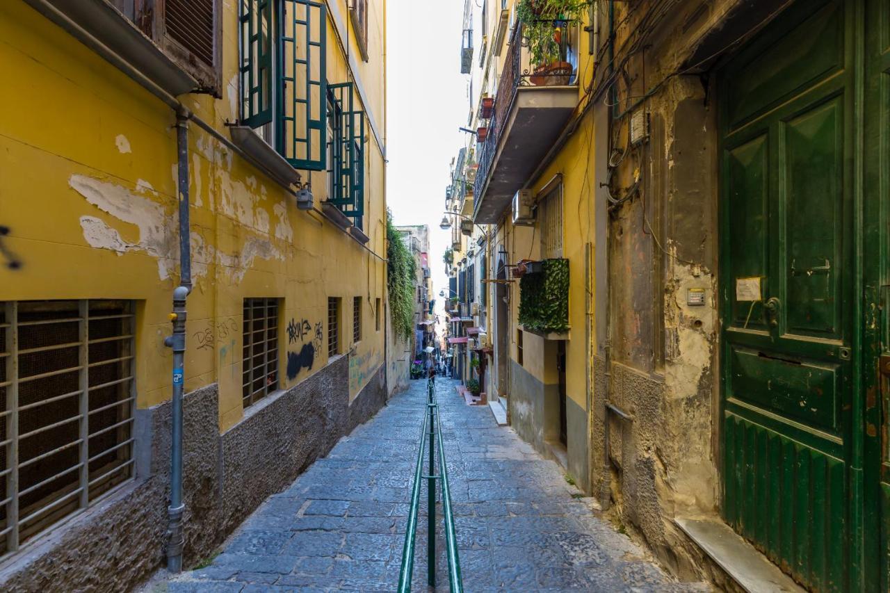 Appartamento A Montesanto By Wonderful Italy Neapel Exterior foto